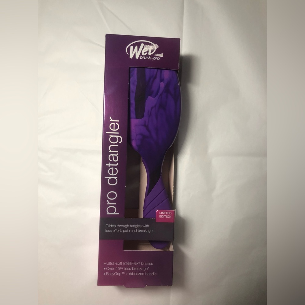 Wet Brush Pro Detangler - Limited Edition Purple